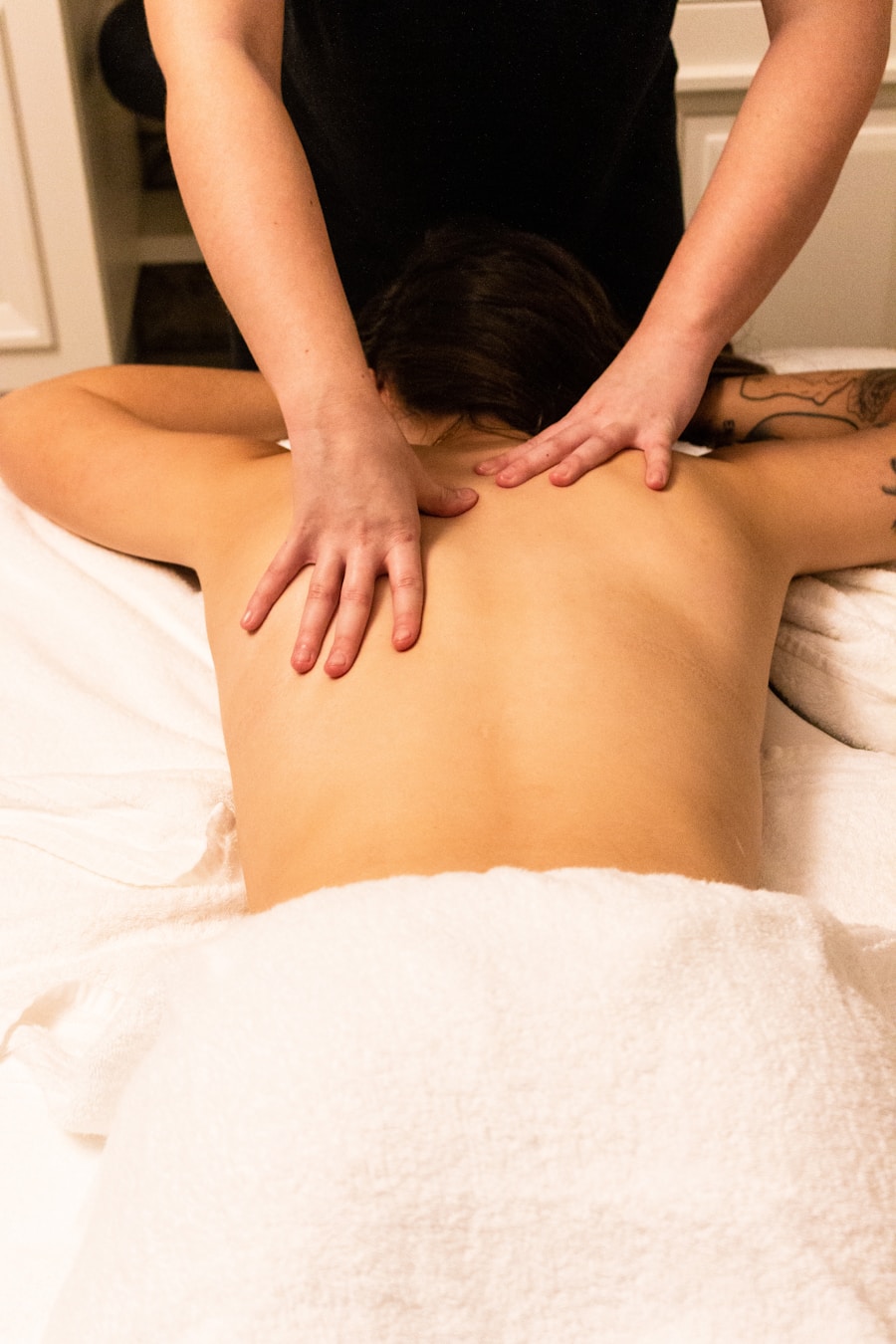 Terapia manual para dolor miofascial crónico en zona dorsal